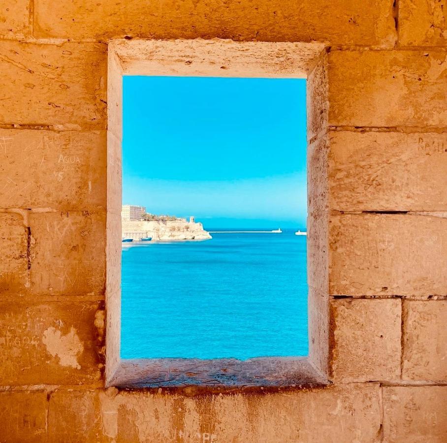 New & Unique Apartment - A 5 Minutes Ferry To Capital City Of Valletta Senglea Luaran gambar