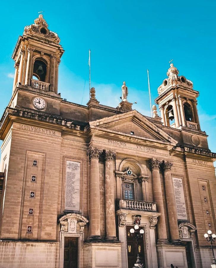 New & Unique Apartment - A 5 Minutes Ferry To Capital City Of Valletta Senglea Luaran gambar